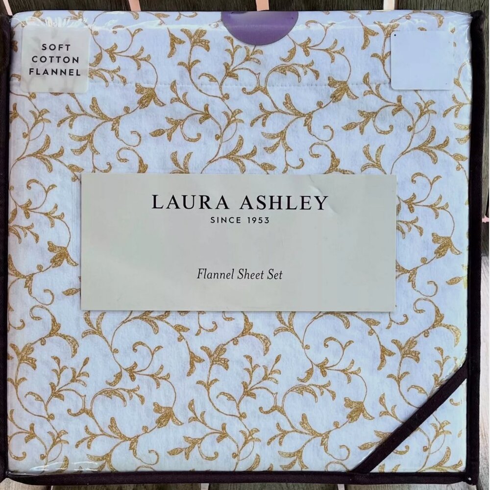 Laura Ashley ANNA SCROLLS Cotton Flannel FULL Size Sheet Set - (Holiday Motif)